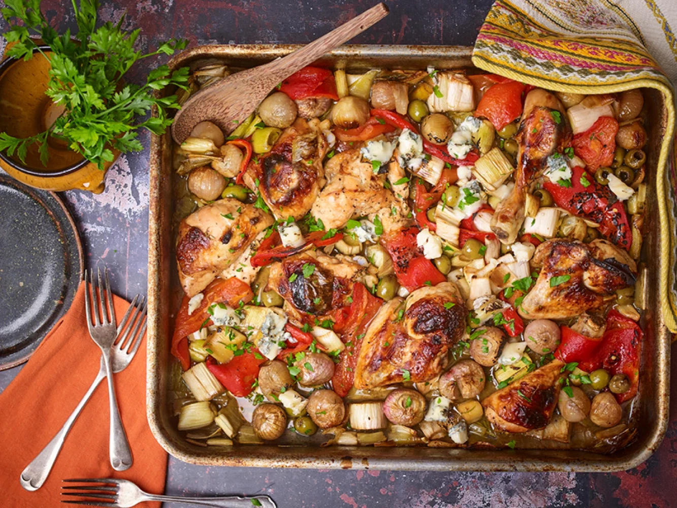 One Pot Roast Chicken, Leeks and Peppers